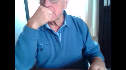 Snapshot of johnjohn6226623 chatting on 10.06.25 johnjohn6226 online show from 10.06.25