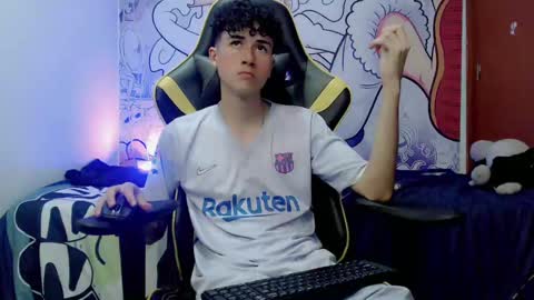 johnny_cagee online show from 12.15.24