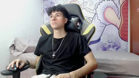 johnny_cagee online show from 12.22.24