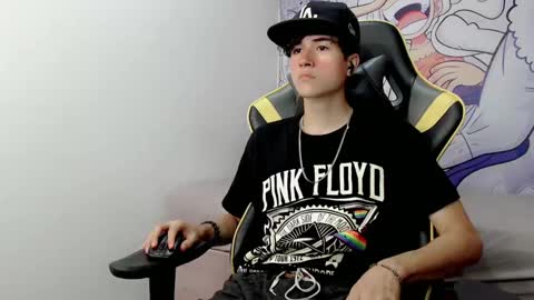 johnny_cagee online show from 01.17.25