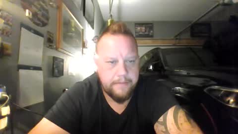 Snapshot of johnnydub3685 chatting on 11.02.25 johnnydub3685 online show from 11.02.25