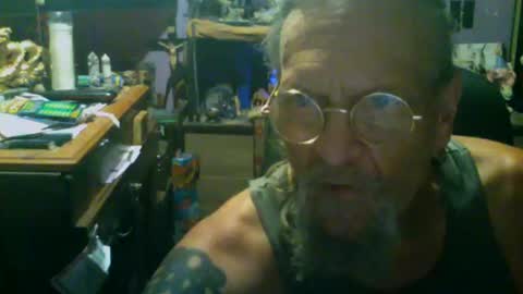 johnnyshung1 online show from 09.22.25