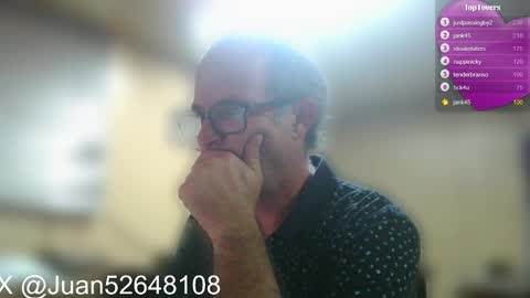 Snapshot of johnq_23 chatting on 12.13.24 John online show from 12.13.24