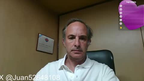 Snapshot of johnq_23 chatting on 09.30.25 John online show from 09.30.25