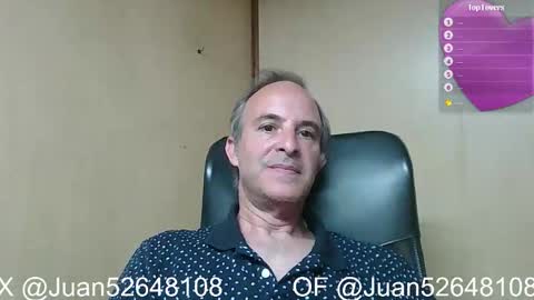 Snapshot of johnq_23 chatting on 10.03.25 John online show from 10.03.25