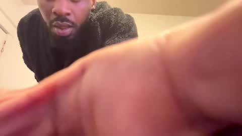 Snapshot of johnsonmack01 chatting on 12.15.25 johnsonmack01 online show from 12.15.25