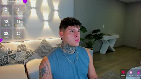 Snapshot of johny_multicum chatting on 09.13.25 Johny online show from 09.13.25