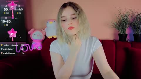 Snapshot of joice_queen chatting on 12.03.24 Paula online show from 12.03.24