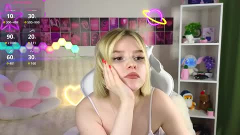 Snapshot of joice_queen chatting on 02.22.25 Paula online show from 02.22.25