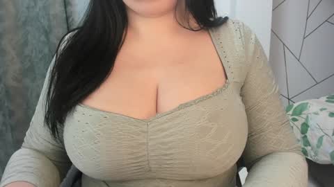 Snapshot of jokissy chatting on 01.11.25 jokissy online show from 01.11.25