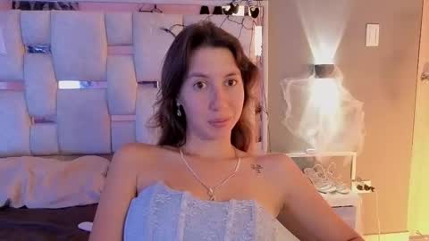 jolie_lov online show from 10.10.25