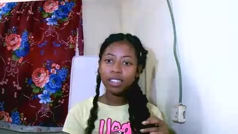 Snapshot of joliekah27 chatting on 01.26.25 joliekah27 online show from 01.26.25