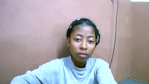 Snapshot of joliekah27 chatting on 03.01.25 joliekah27 online show from 03.01.25