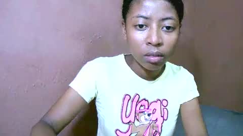 Snapshot of joliekah27 chatting on 03.05.25 joliekah27 online show from 03.05.25