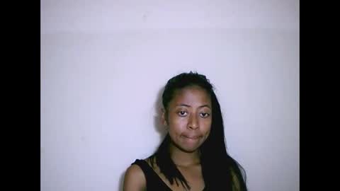 Snapshot of joliekah27 chatting on 09.22.25 joliekah27 online show from 09.22.25