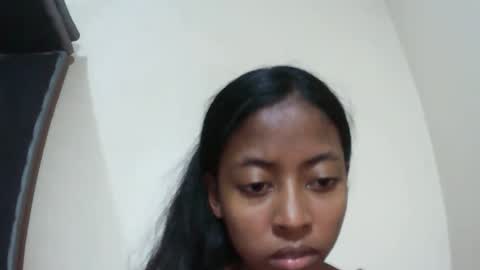 joliekah27 online show from 12.16.25