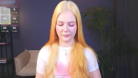 Polly  online show from 11.21.25