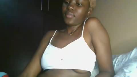 Snapshot of jollynabeb chatting on 02.22.26 jollynabeb online show from 02.22.26