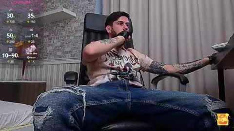 Snapshot of jonahshaw chatting on 02.07.26 JonahShaw online show from 02.07.26