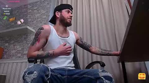 Snapshot of jonahshaw chatting on 02.17.26 JonahShaw online show from 02.17.26