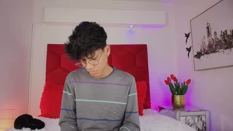 Jonas  online show from 09.15.25