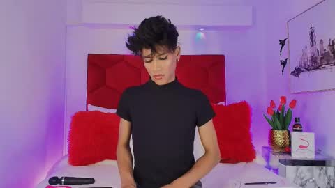 Jonas  online show from 10.02.25