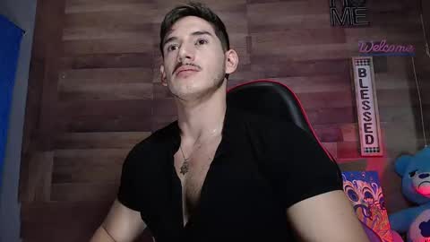 jonathancast08 online show from 10.15.25