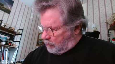 joncpics online show from 12.04.24