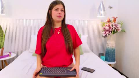 melani gomez online show from 05.04.26