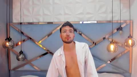 JonnyGreey online show from 11.22.25