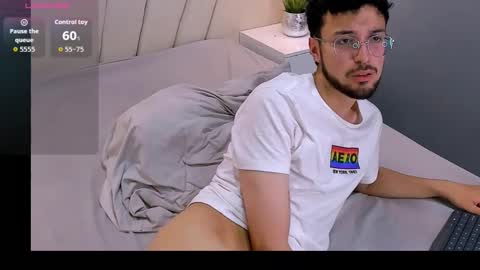 JonnyGreey online show from 11.29.25