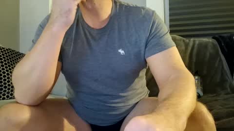 Snapshot of jonnyhard4u chatting on 01.06.25 Jonnyhard4u online show from 01.06.25