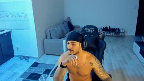 jonnyporn1 online show from 11.01.25