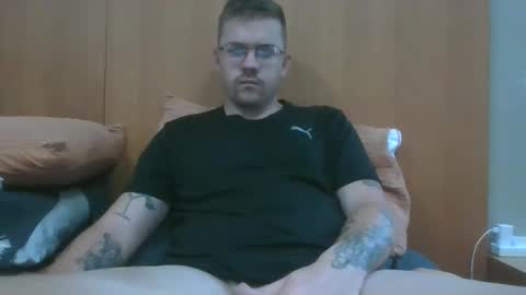 Snapshot of jonoy1995 chatting on 12.09.24 jonoy1995 online show from 12.09.24