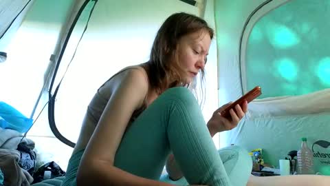 Snapshot of jony_marta chatting on 12.16.24 Jony Marta GMT 2000-0100 every day online show from 12.16.24