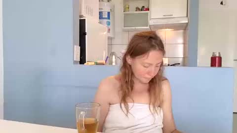 Snapshot of jony_marta chatting on 02.12.25 Jony Marta GMT 2000-0100 every day online show from 02.12.25