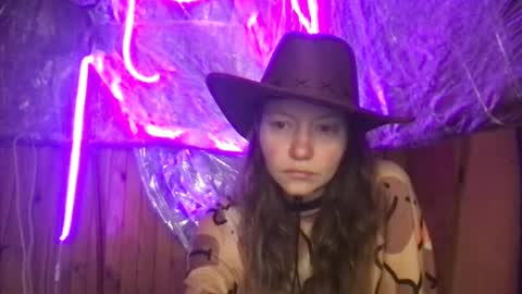 Snapshot of jony_marta chatting on 10.01.25 Jony Marta GMT 2000-0100 every day online show from 10.01.25