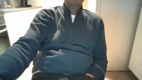 Snapshot of jop55 chatting on 04.18.26 Jop55 online show from 04.18.26