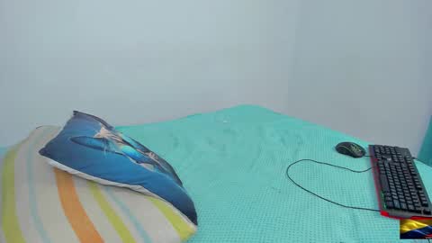 Jordn  follow me on my soyjordanditri  model account online show from 01.15.25