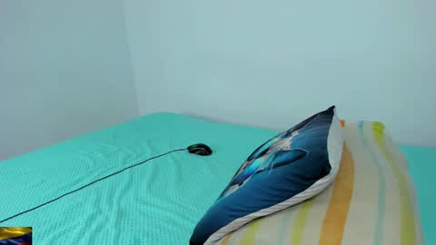 Jordn  follow me on my soyjordanditri  model account online show from 02.01.25