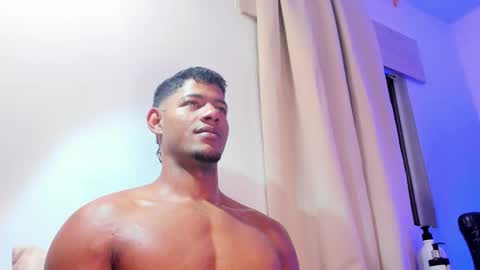 JordanParis online show from 11.08.25