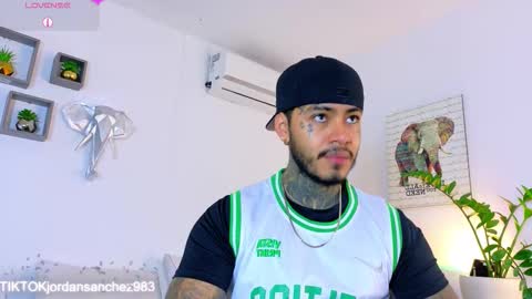 Snapshot of jordansmiith_ chatting on 02.28.26 Jordan Smith online show from 02.28.26