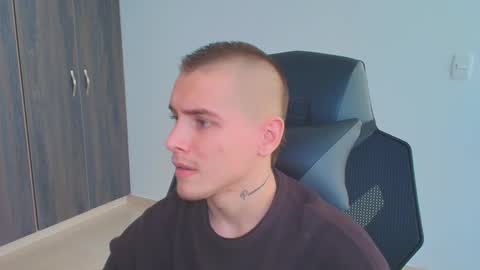 Snapshot of jordanthompson_ chatting on 09.12.25 JordanThompson online show from 09.12.25