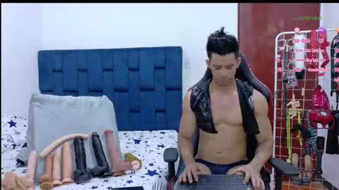 jose_rumbero91 online show from 02.17.26