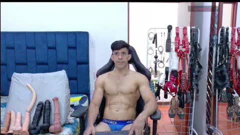 jose_rumbero91 online show from 04.17.26