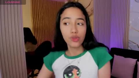 Snapshot of joselyn_tay chatting on 06.17.26 Joselyn online show from 06.17.26