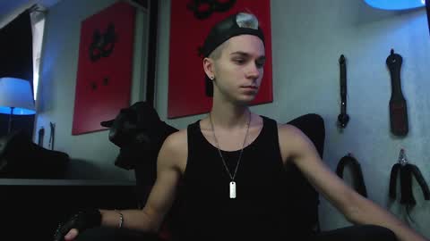 Snapshot of joseph__quinn chatting on 12.12.24 Master Joseph online show from 12.12.24