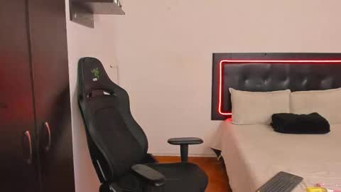 Snapshot of joseph_palacios chatting on 11.02.25 joseph palacios online show from 11.02.25