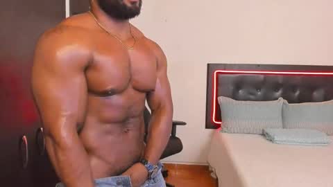 Snapshot of joseph_palacios chatting on 11.19.25 joseph palacios online show from 11.19.25