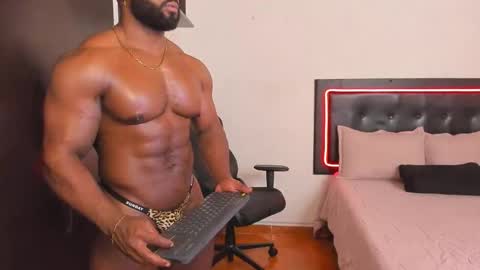 Snapshot of joseph_palacios chatting on 11.22.25 joseph palacios online show from 11.22.25